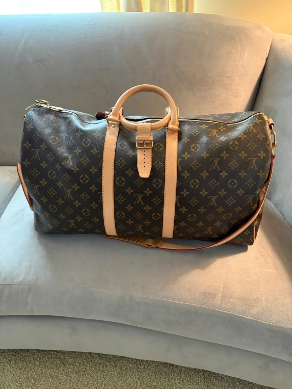 Louis Vuitton Duffle - Picture 5 of 5